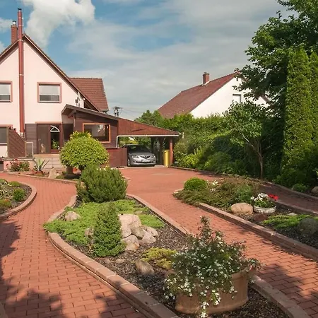 Mit Garten- Grill Und Gemeinschaftspool By Interhome *