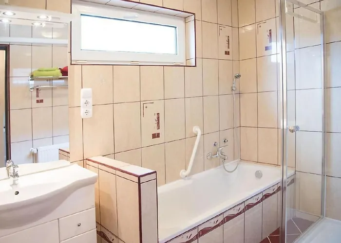 Mit Garten- Grill Und Gemeinschaftspool By Interhome *